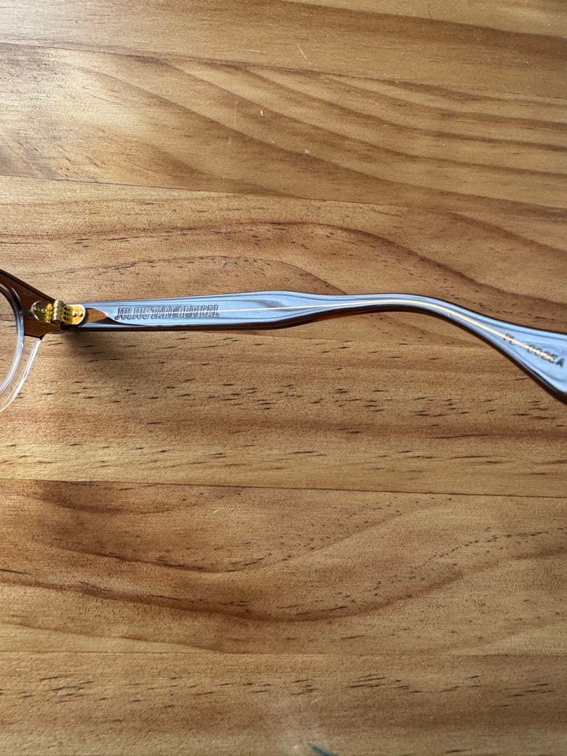 小物 JULIUS TART OPTICAL Brown Crystal Brow