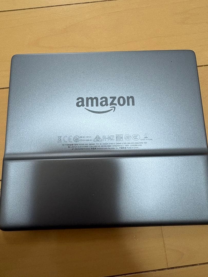 kindle oasis 第10世代　wifi 広告なし　32GB