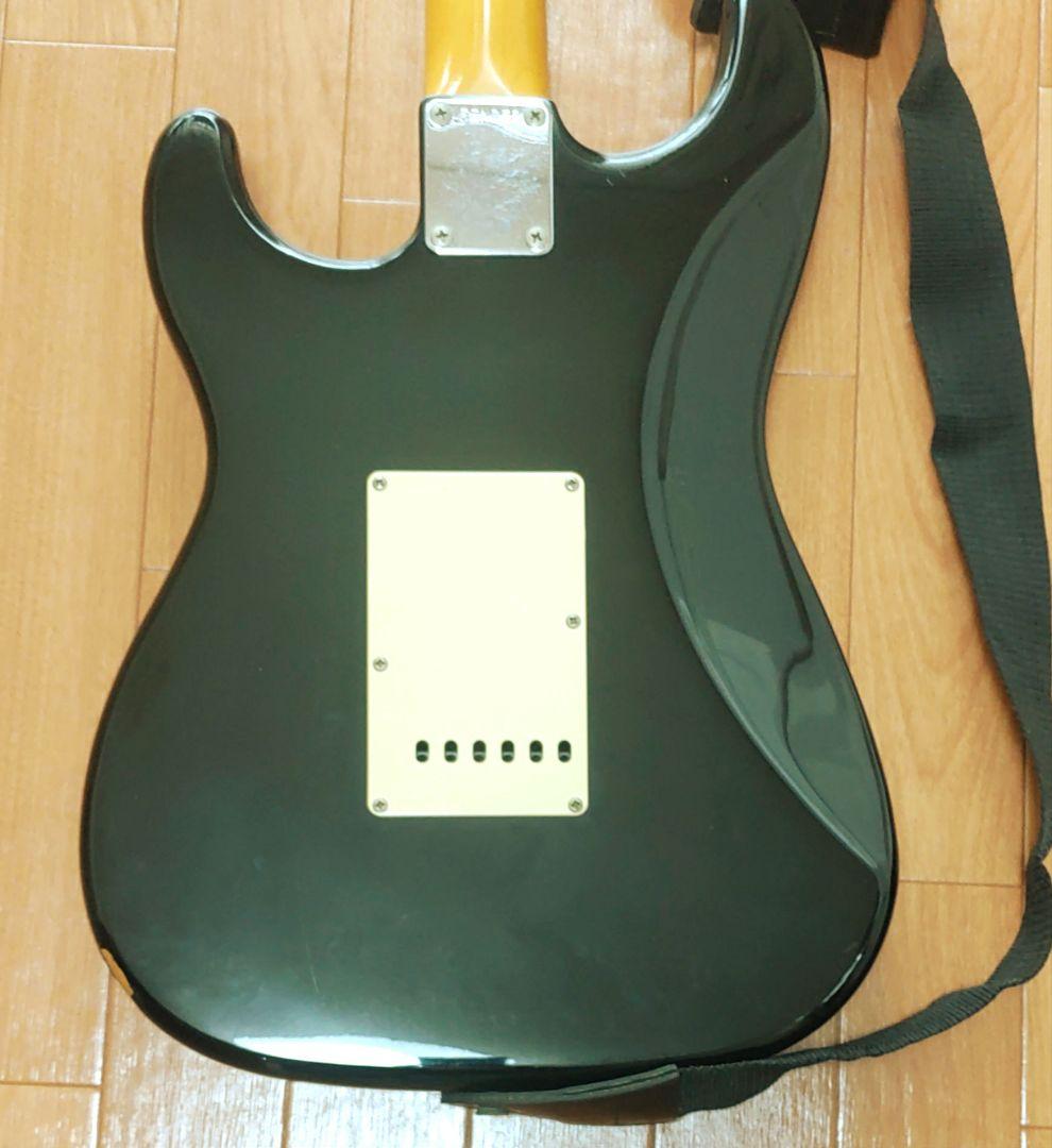 Fender Japan ストラトキャスター 　黒　ソフトケース/シールド付き