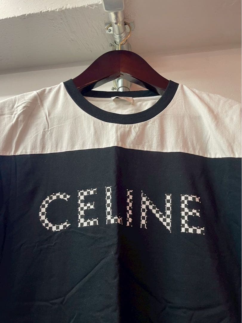 CELINE ロゴ Tシャツ ブラック/ホワイト