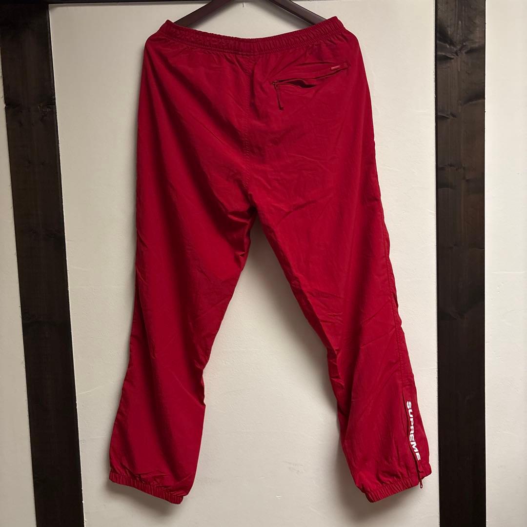 パンツ Supreme Warm Up Pant Red