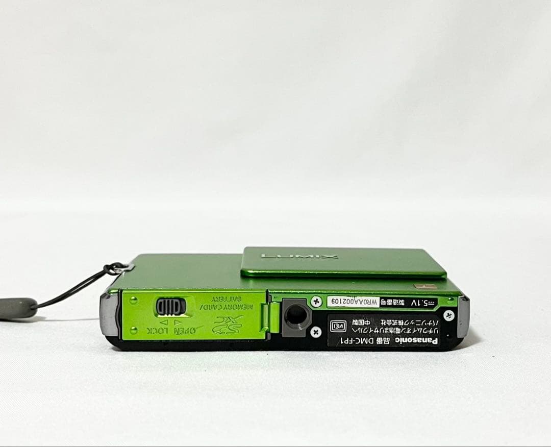 【完動品】Panasonic LUMIX DMC-FP1 デジタルカメラ