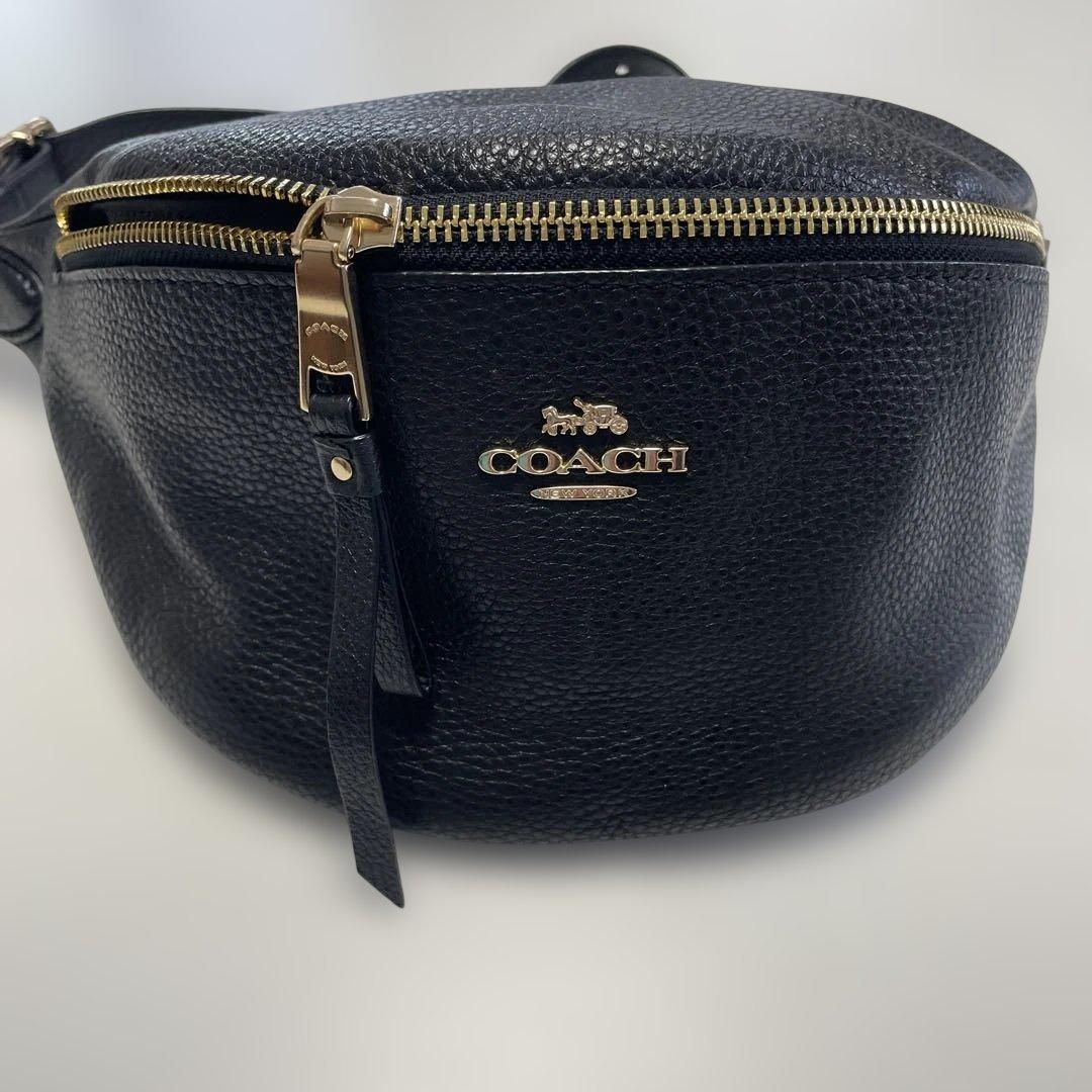 美品✨コーチ　ウエストポーチボディバッグ　シボ革ゴールド金具　ブラック