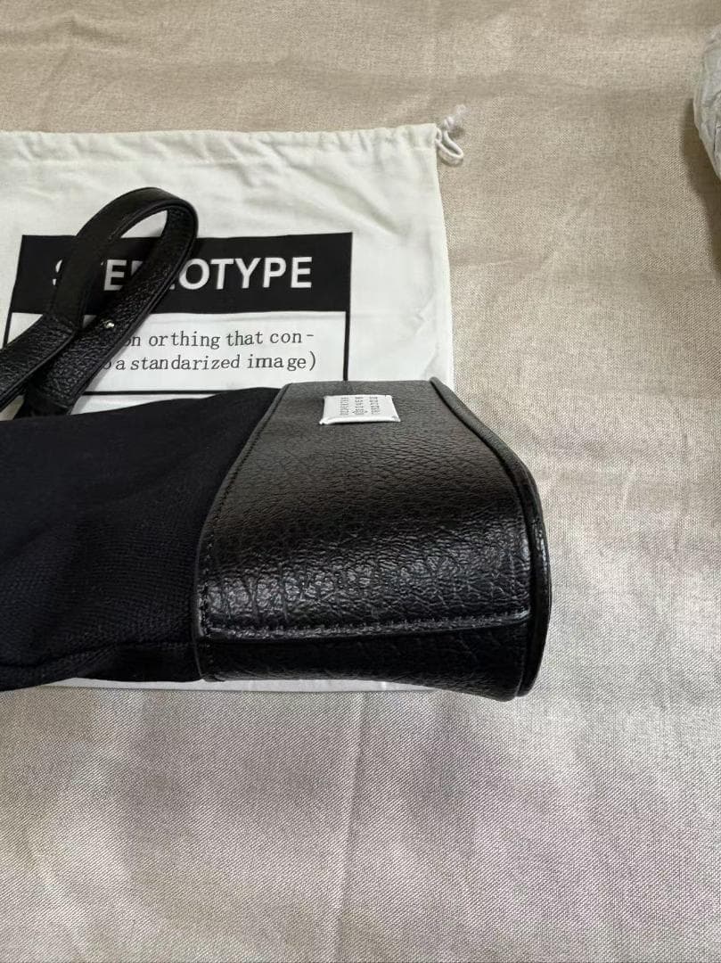 MM6 Maison Margiela 黒のキャンバスショルダーバッグ