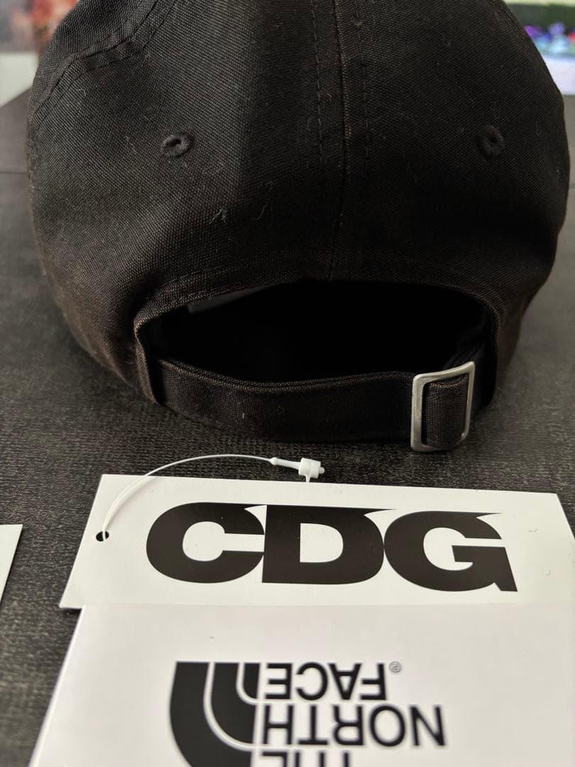 CDG x THE NORTH FACE ブラックキャップ