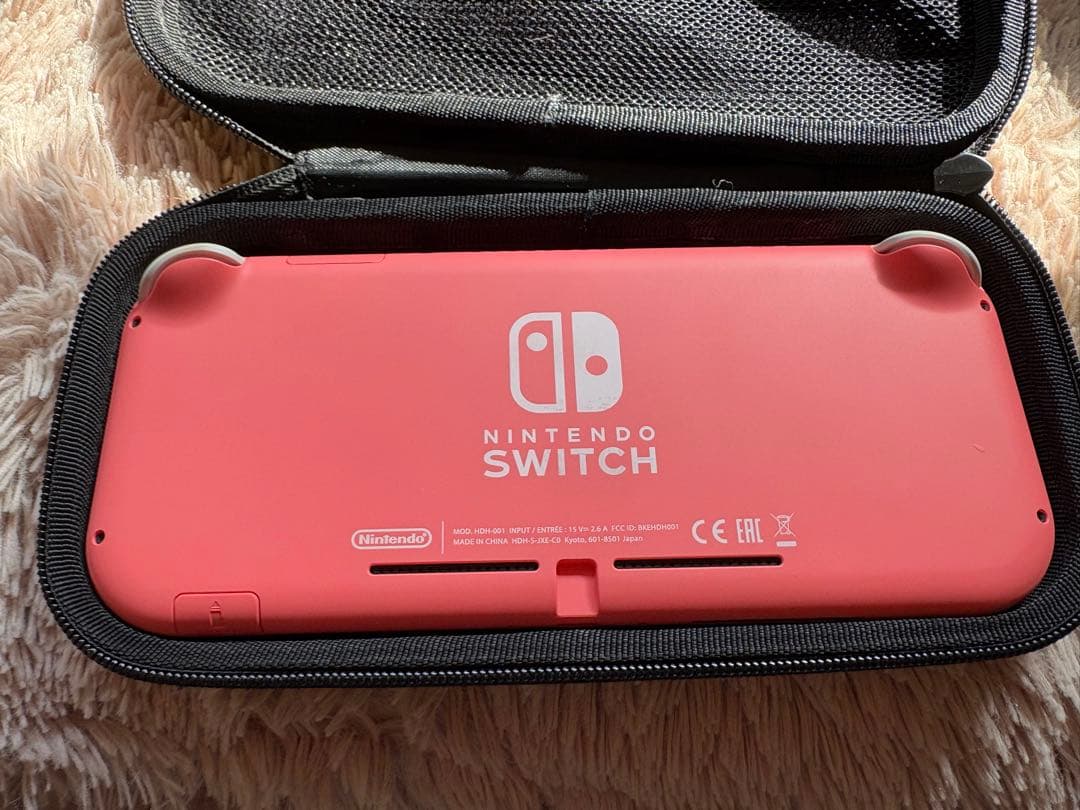 Nintendo Switch Lite ピンク本体 充電ケーブルとケース付き