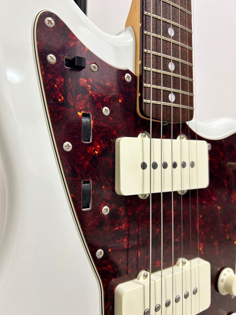ギター Fender MIJ Traditional 60s Jazzmaster