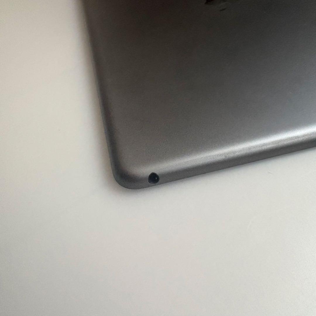 iPad 第9世代 256GB Wi-Fiモデル スペースグレイ（箱・付属品付）