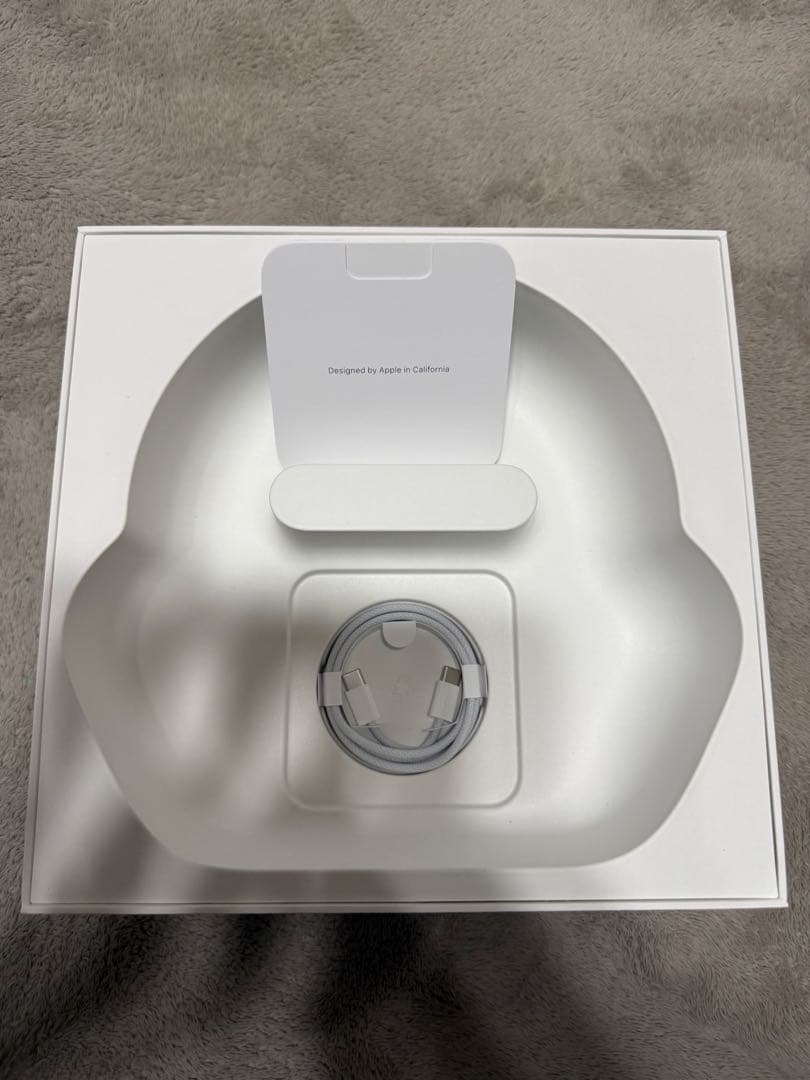 ヘッドホン AirPods Max