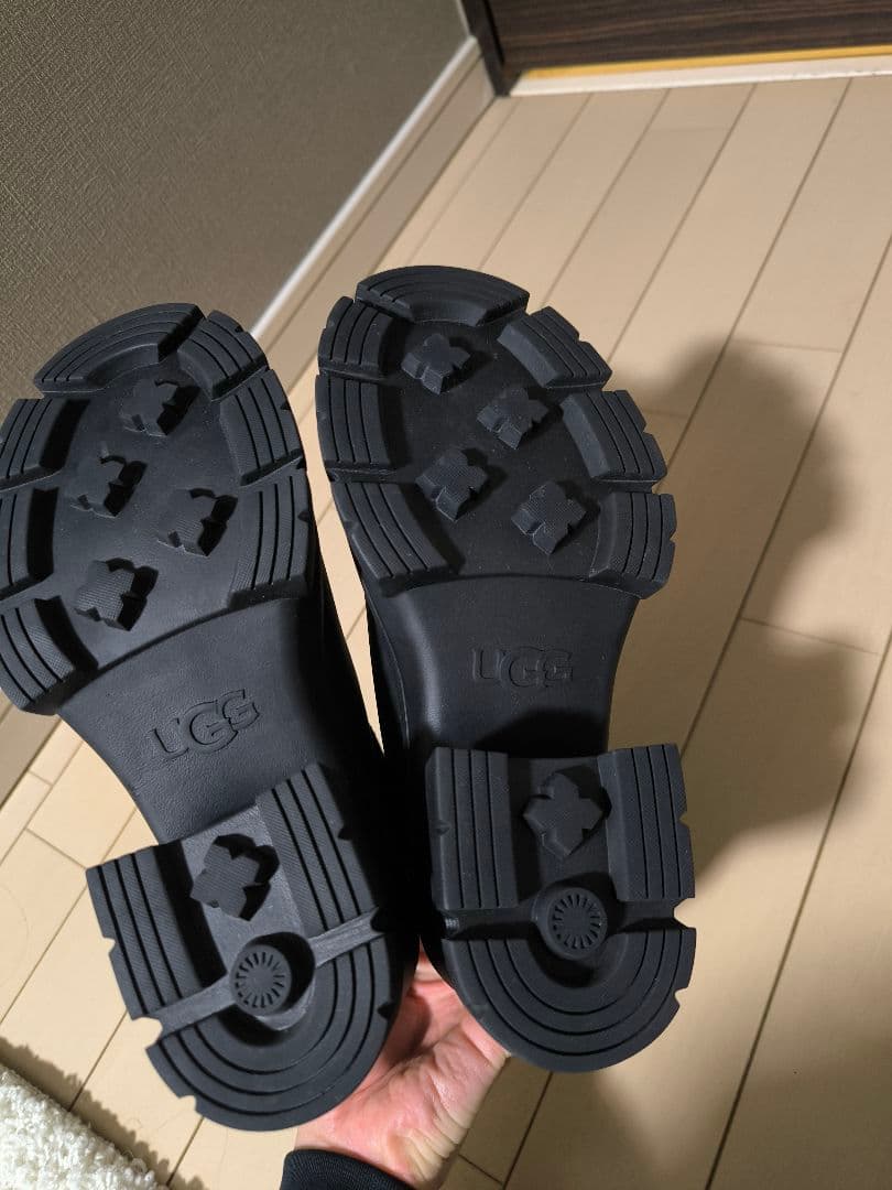 【美品】UGG Moxy Chelsea 23.5 アグ モクシー チェルシー