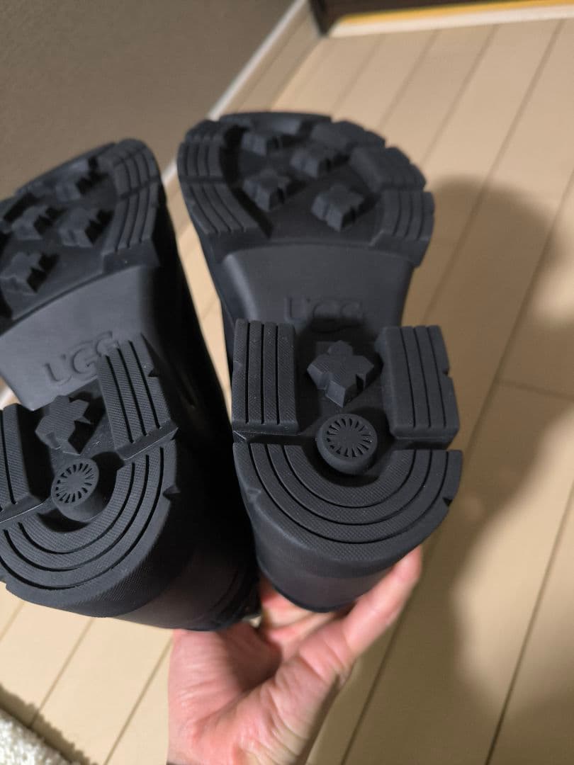 【美品】UGG Moxy Chelsea 23.5 アグ モクシー チェルシー