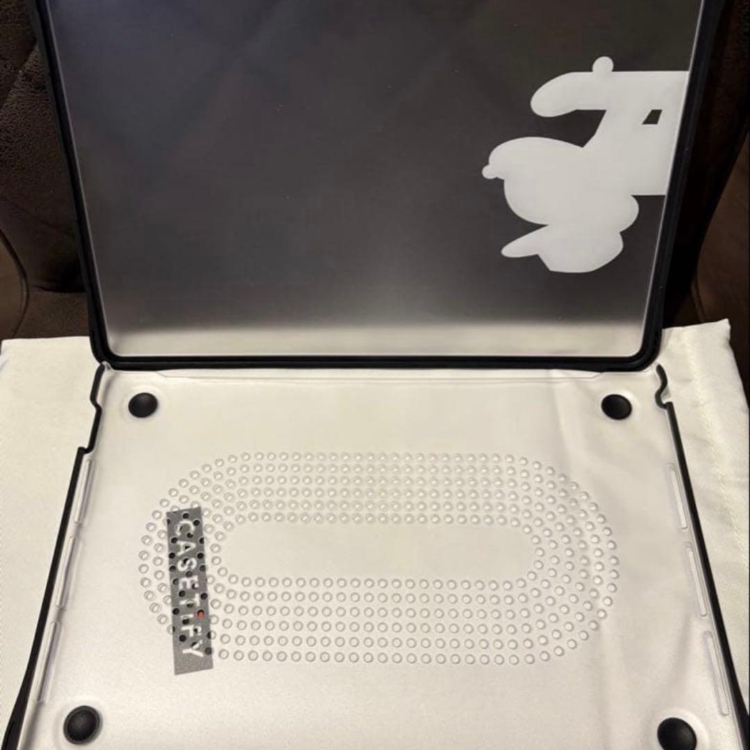 CASETiFY MacBook Air 13インチ用 ケース クリア スモーク