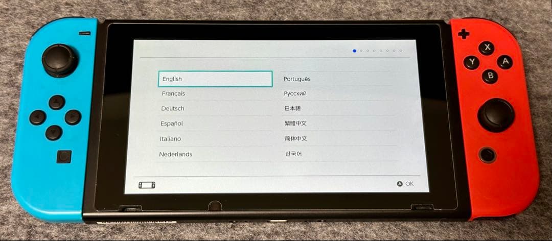 Nintendo Switch 本体 青/赤