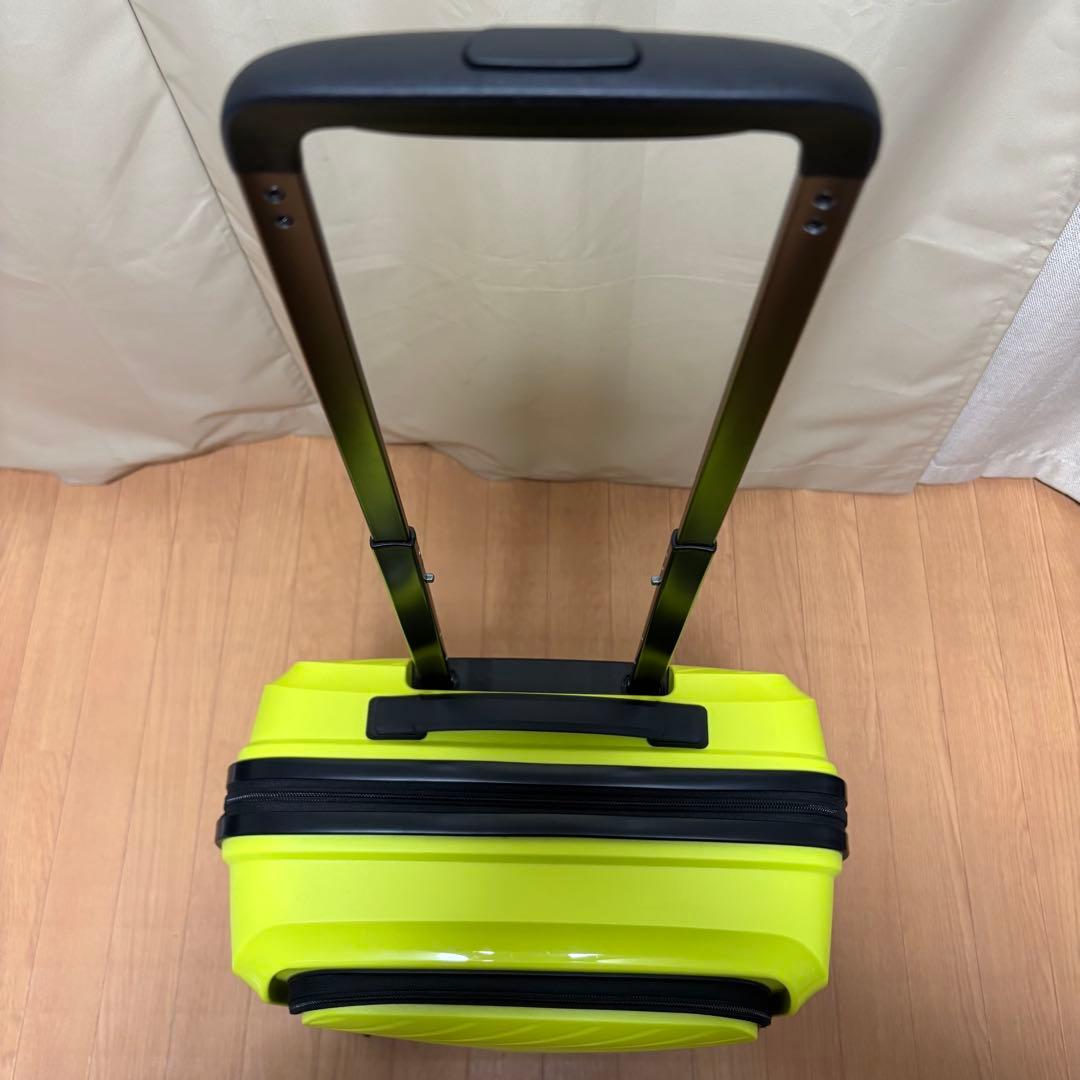 【極美品】シフレ Green Works ハード 軽量 フロント開き TSA