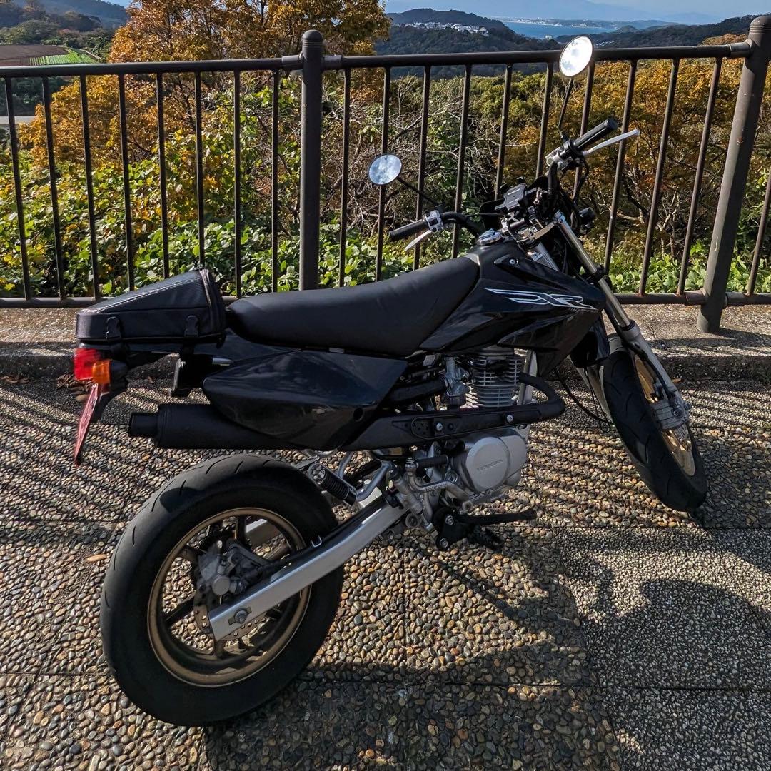 XR100モタード 純正改ハイシート