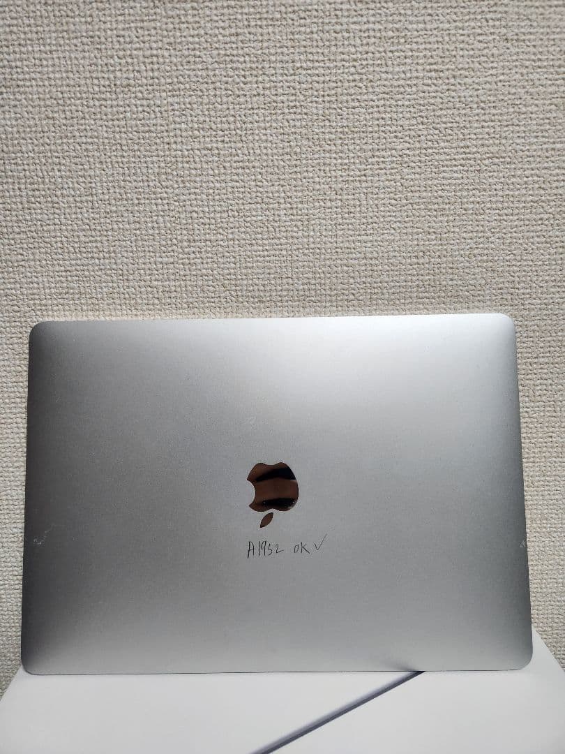 Macbook Air 2019 A1932 パーツ　ジャンク