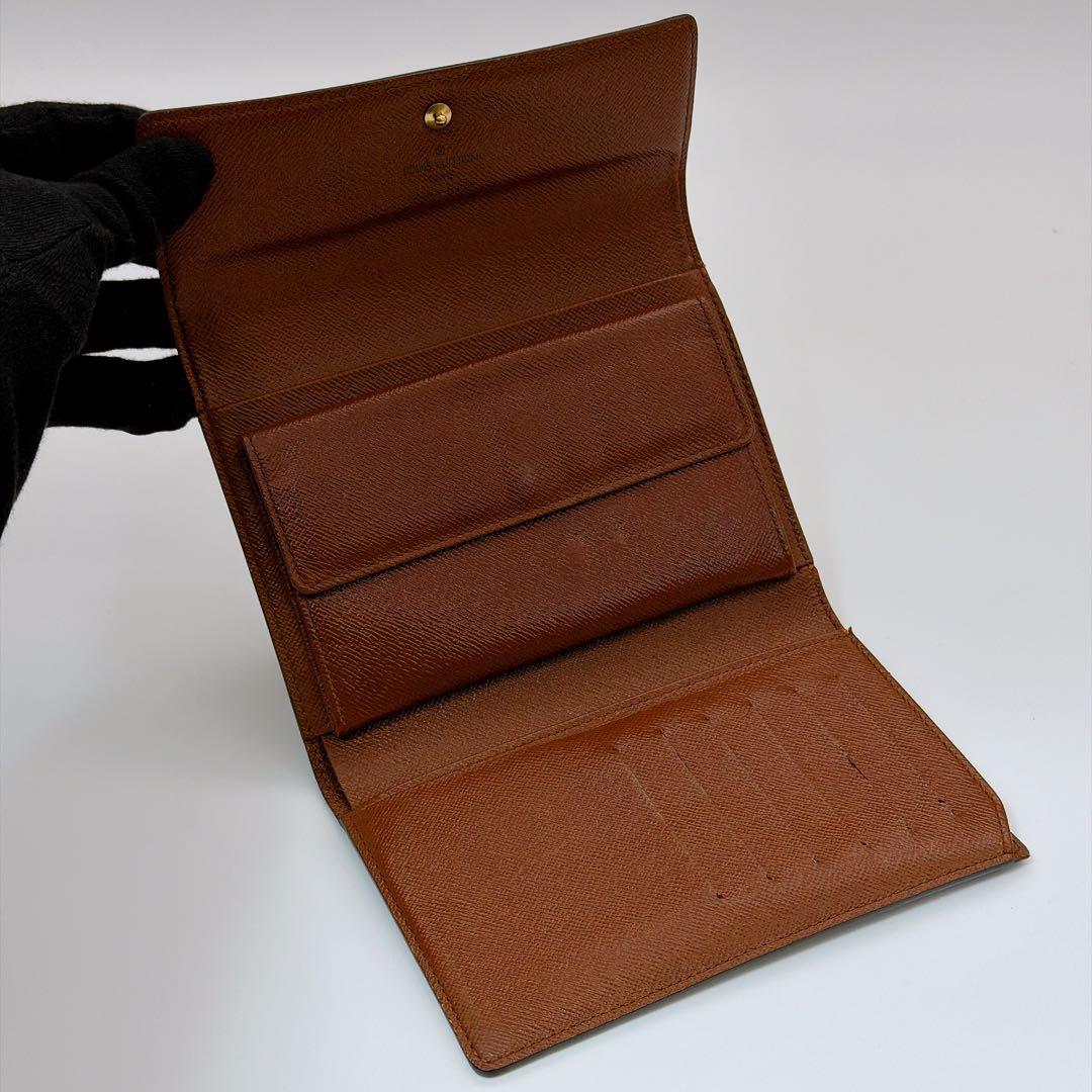 美品 ルイヴィトン モノグラム ポルトトレゾール エテュイパピエ 三つ折り財布