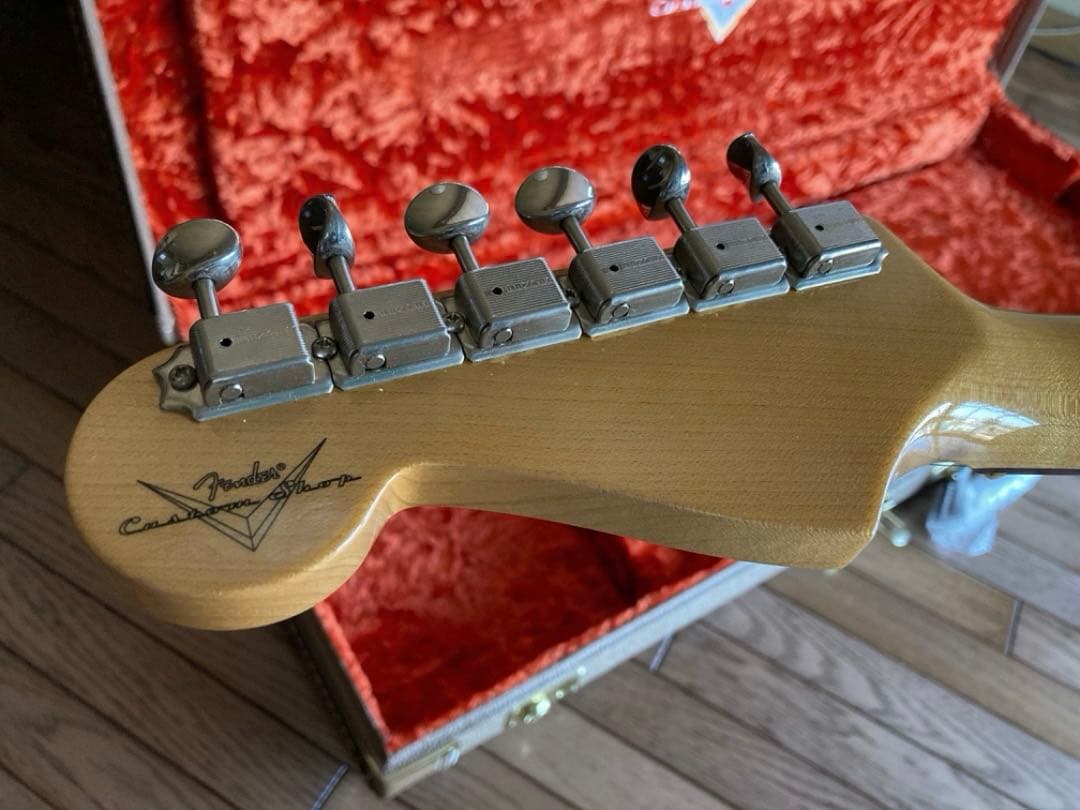 た*も様 Fender Custom Shop Vintage Custom '