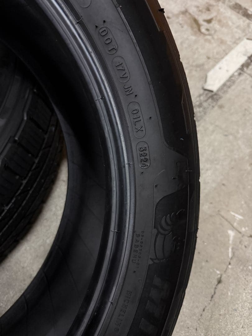 225/55R19 プライマシーSUV バリ山