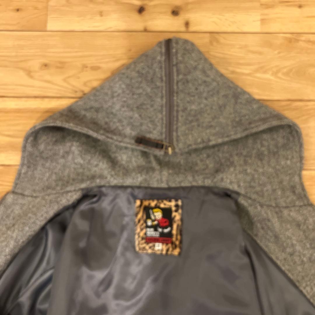 ブルーベルベッツコート　GOLDEN LOBBY BLUE VELVETS