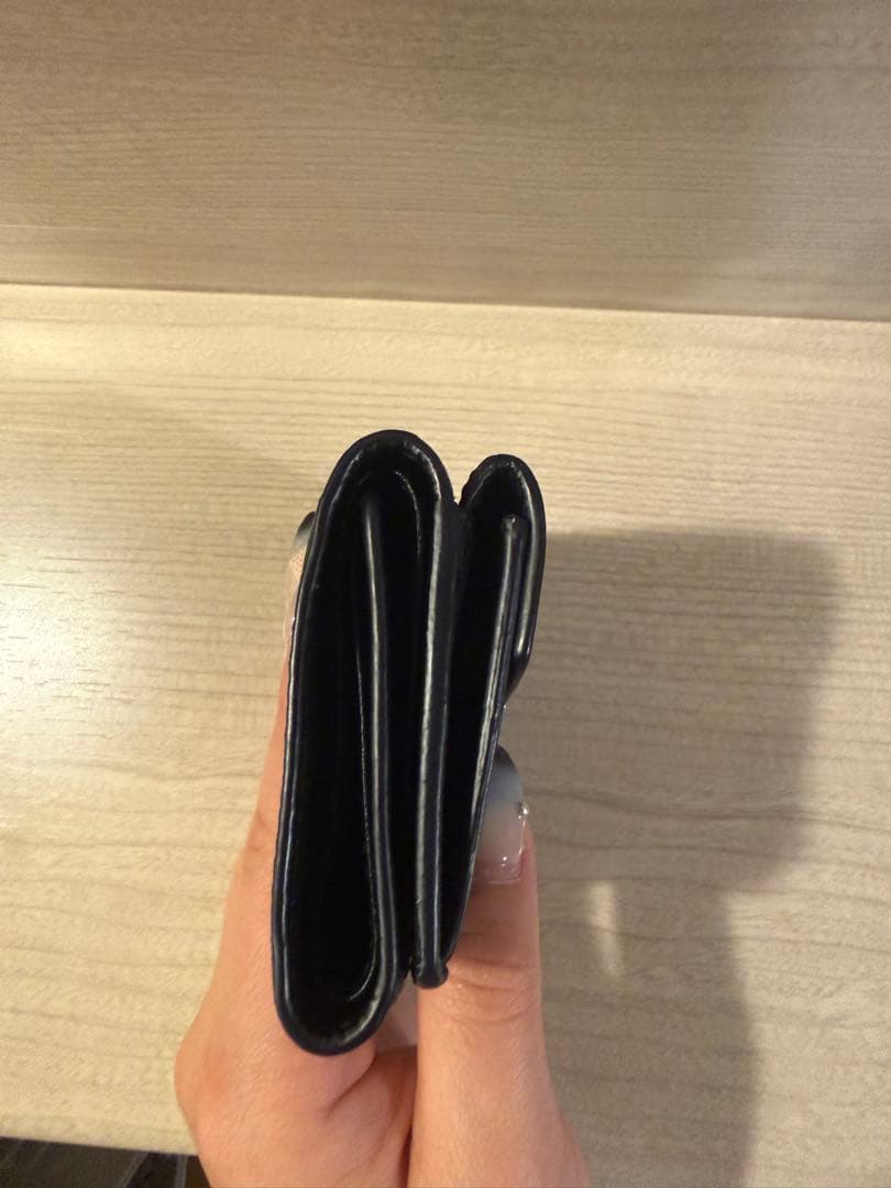 m*7様 MIUMIU ヴィッテロダイノレザー 三つ折り財布