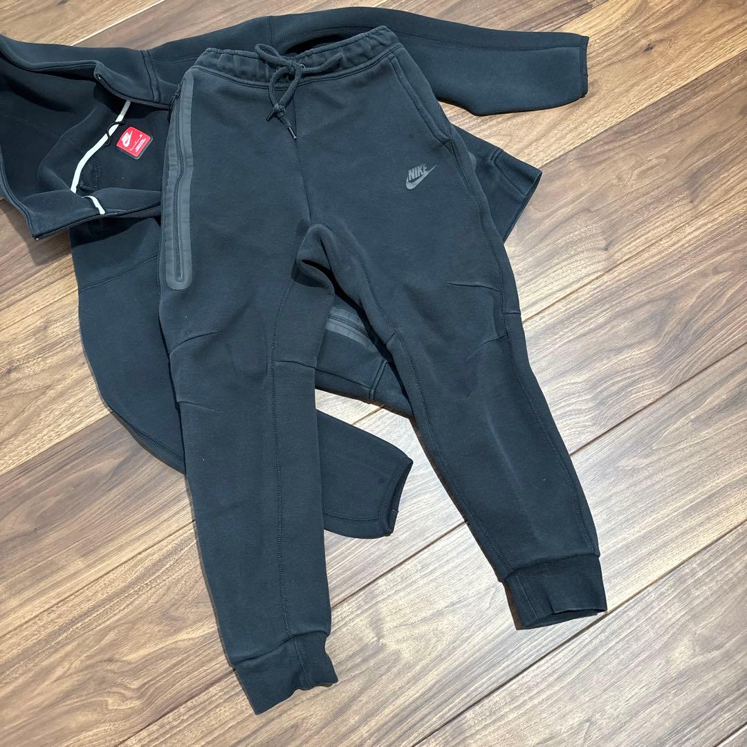 NIKE ナイキ テックフリース　セットアップ　ブラック　Sサイズ
