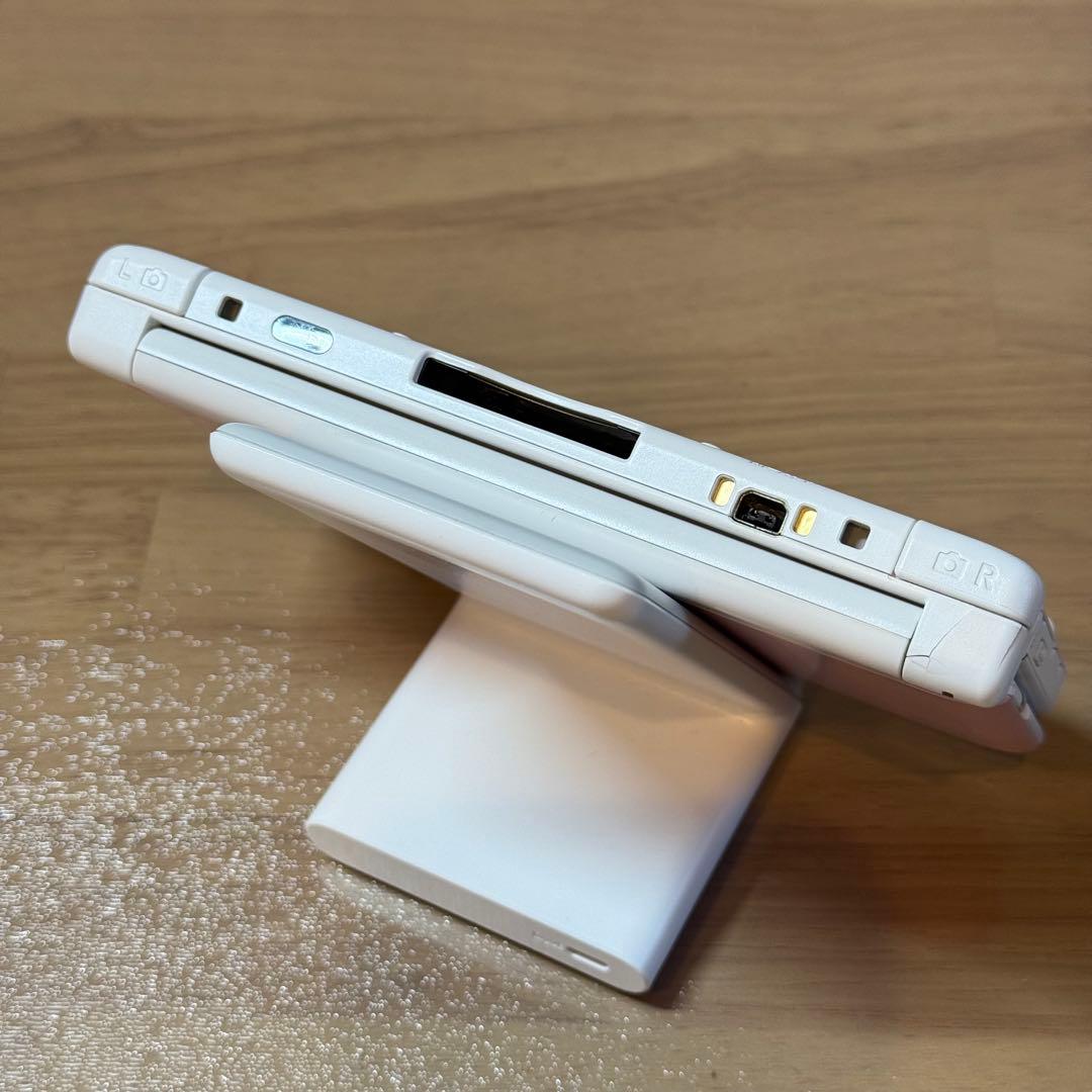8-044 ニンテンドー3DS LL ピンク×ホワイト