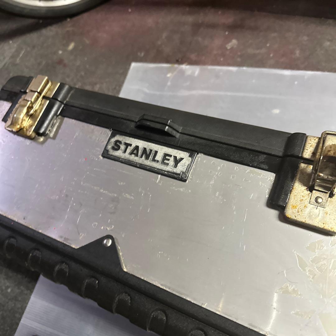 STANLEY ツールボックス 中型 新幹線大爆破 ネトフリアルミとABS樹脂②
