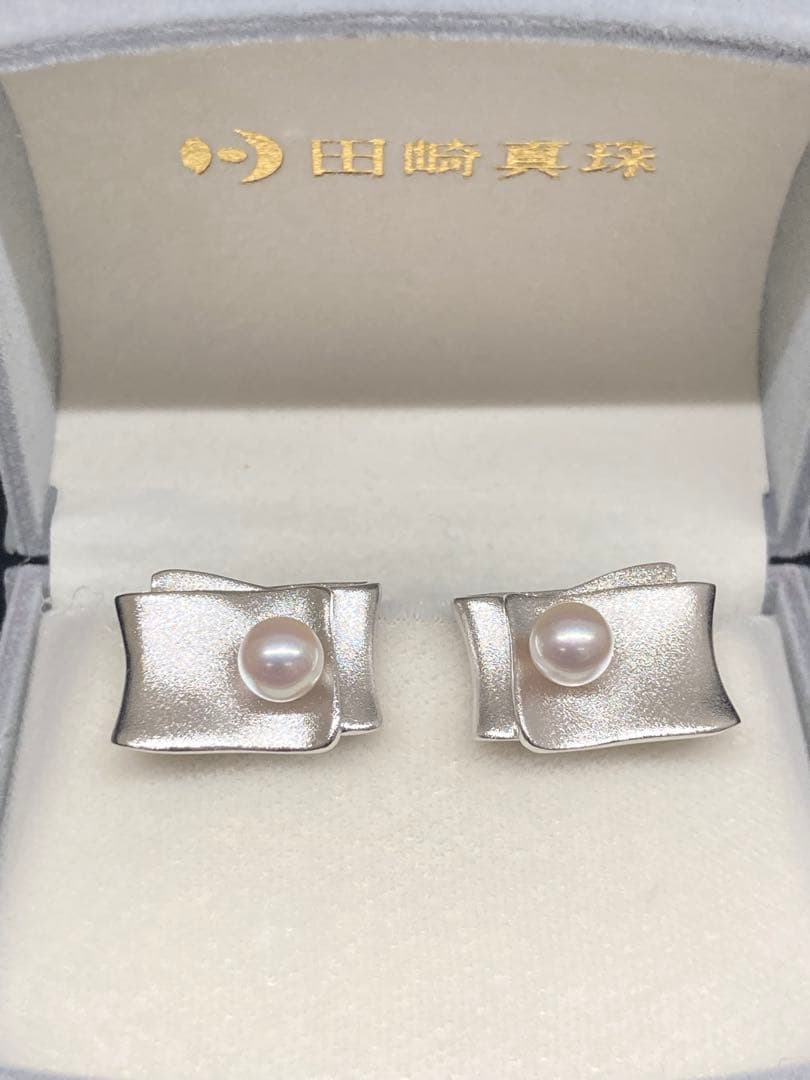 TASAKI タサキ　真珠　パール　カフスボタン　　田崎真珠　ケース⭐︎