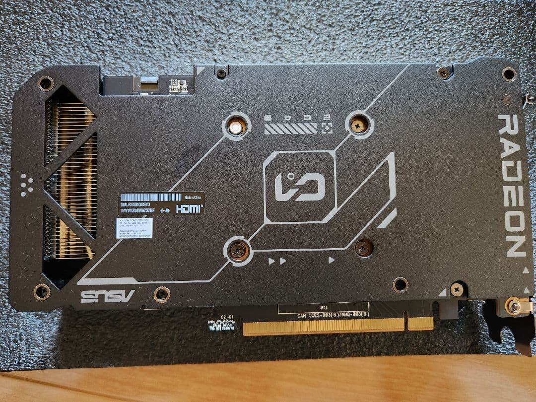グラフィックボード・グラボ・ビデオカード ASUS Radeon RX 7600 OC Edition 8GB