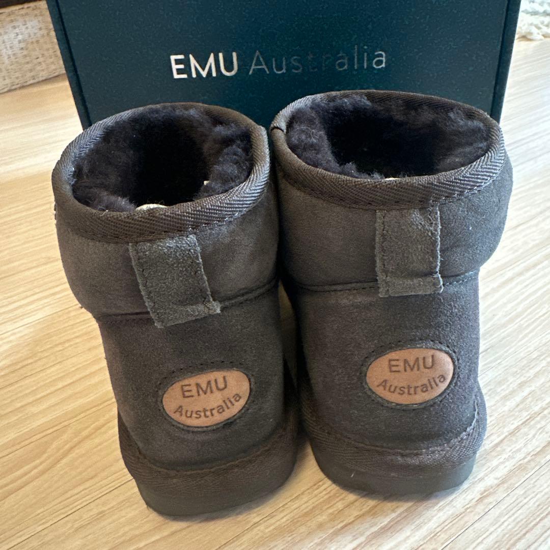 EMU Australia ムートンブーツ 新品チョコレート 6 23cm