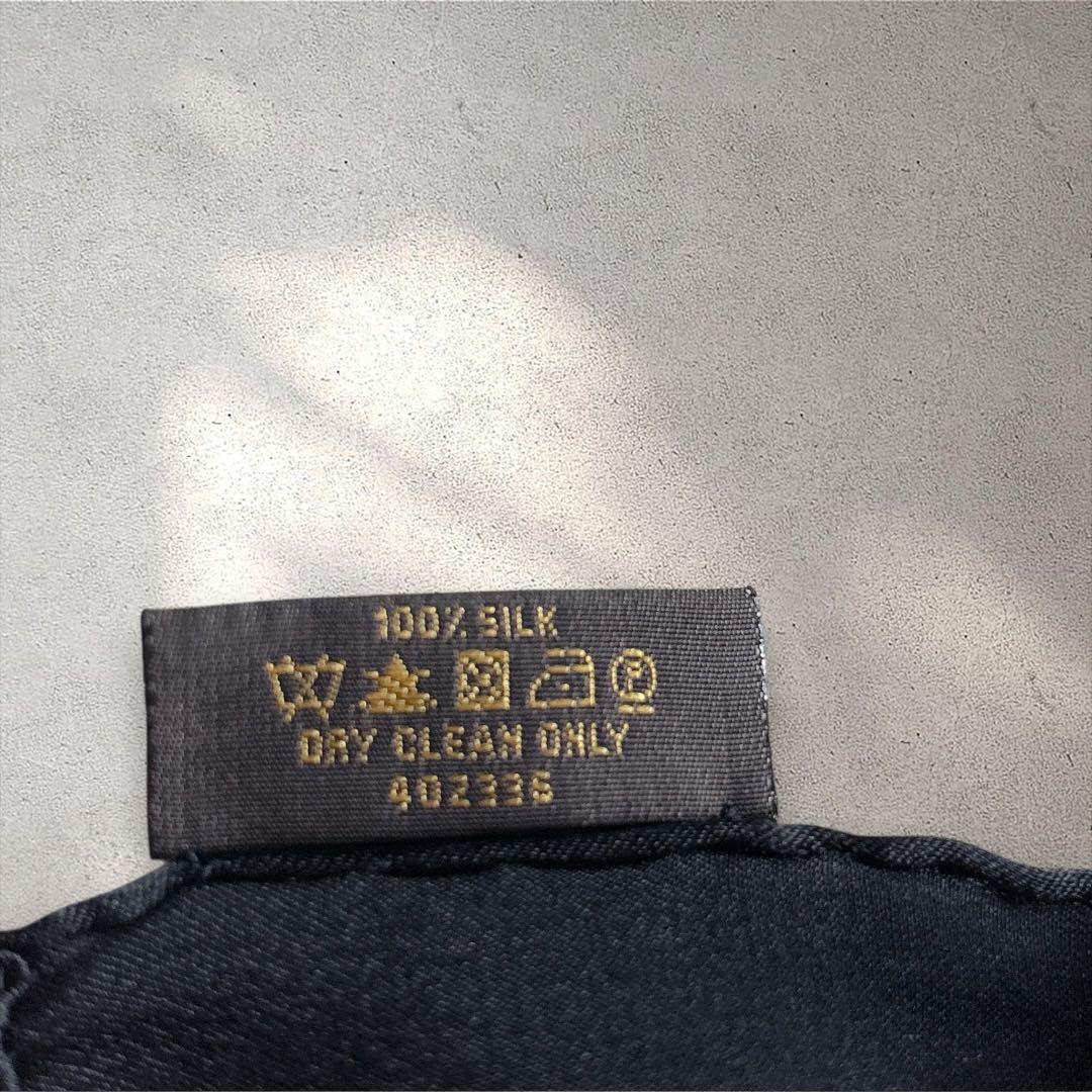 LOUIS VUITTON ルイヴィトン✨モノグラム ビーズ刺繍 シルクストール