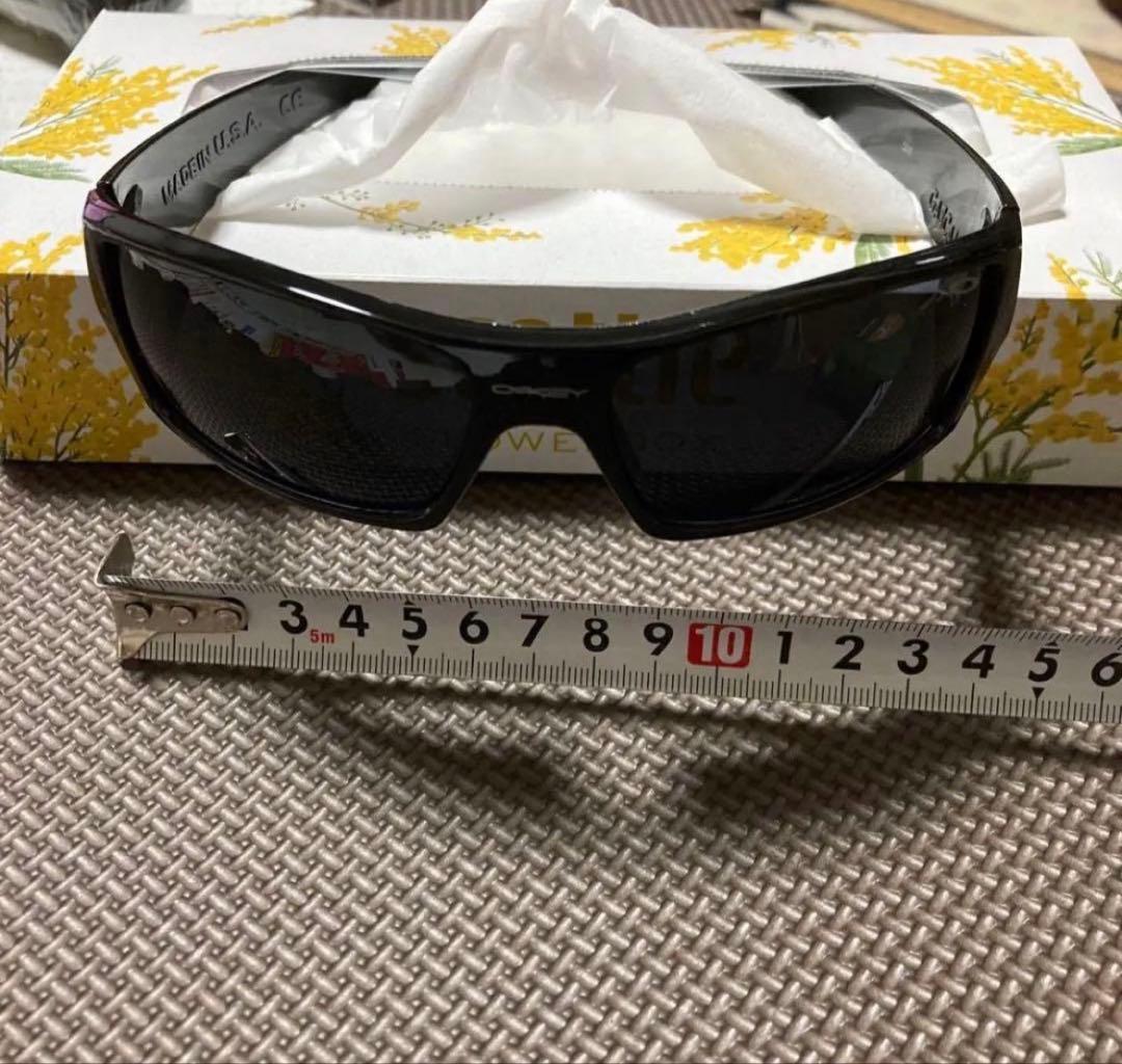 （ケース・クロス付き）オークリーサングラス