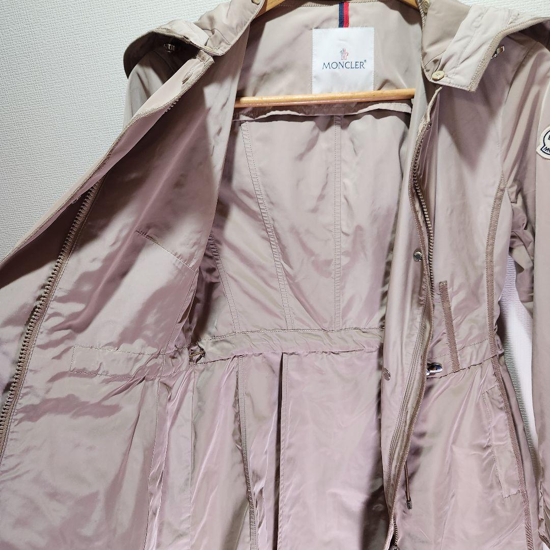 【MONCLER】ベージュスプリングコート<入学式>