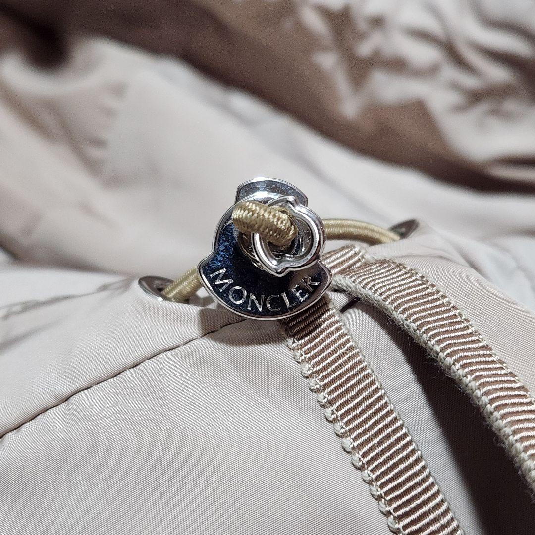 【MONCLER】ベージュスプリングコート<入学式>