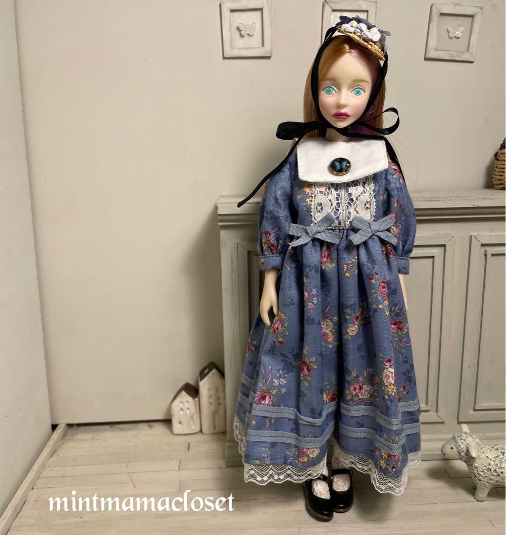 青色花柄ドール着せ替え服