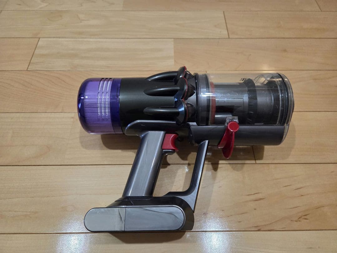 ゆずマンの夏　Dyson　SV18　スタンド付き