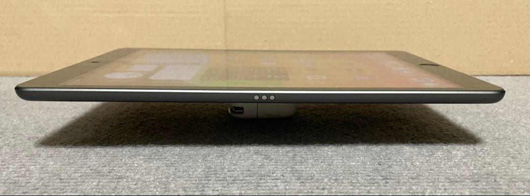 【 美品 】 Apple iPad 第7世代 32GB WiFi版 iPad7