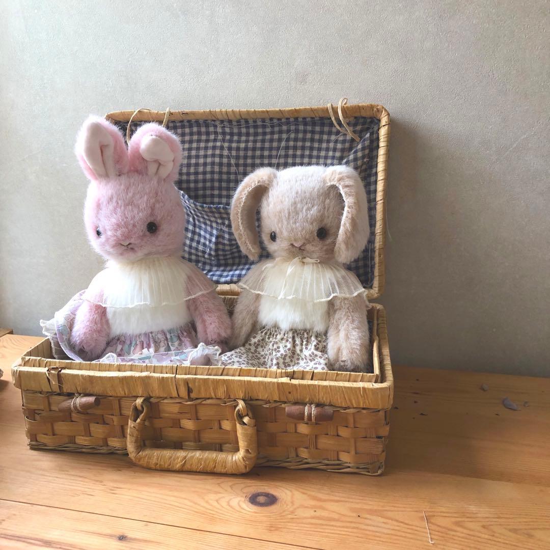 ハンドメイド　ライオンロップちゃん　うさぎのぬいぐるみ