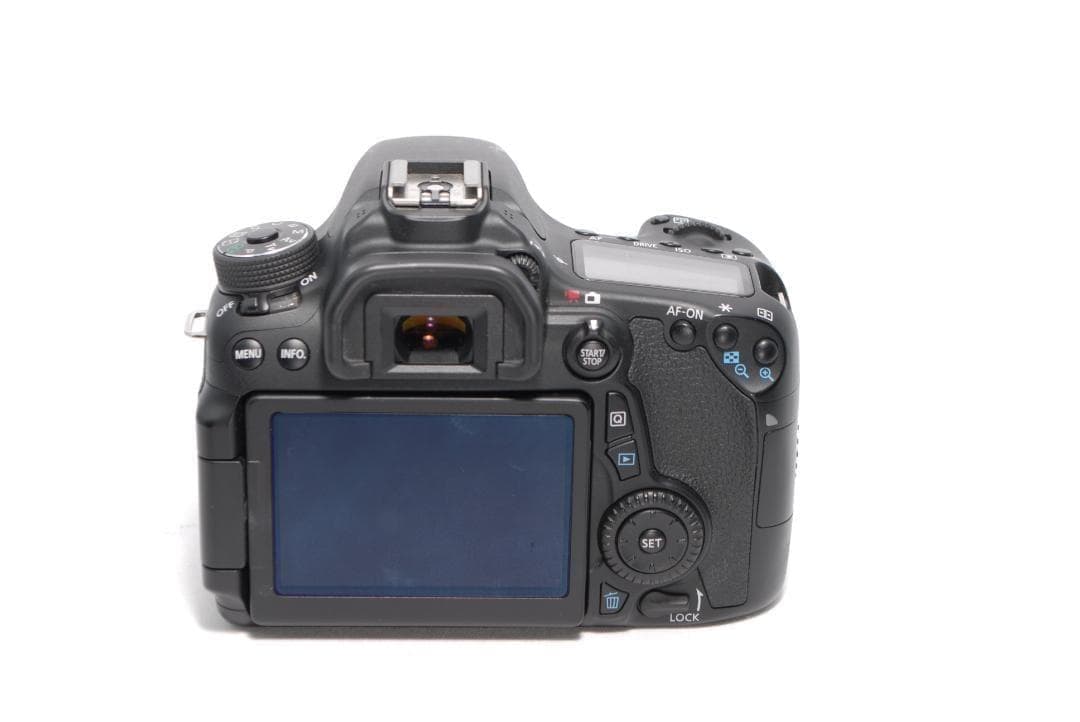 ✨Canon EOS 70D ✨高性能モデル✨高速AF＆手ぶれ補正✨一眼レフ