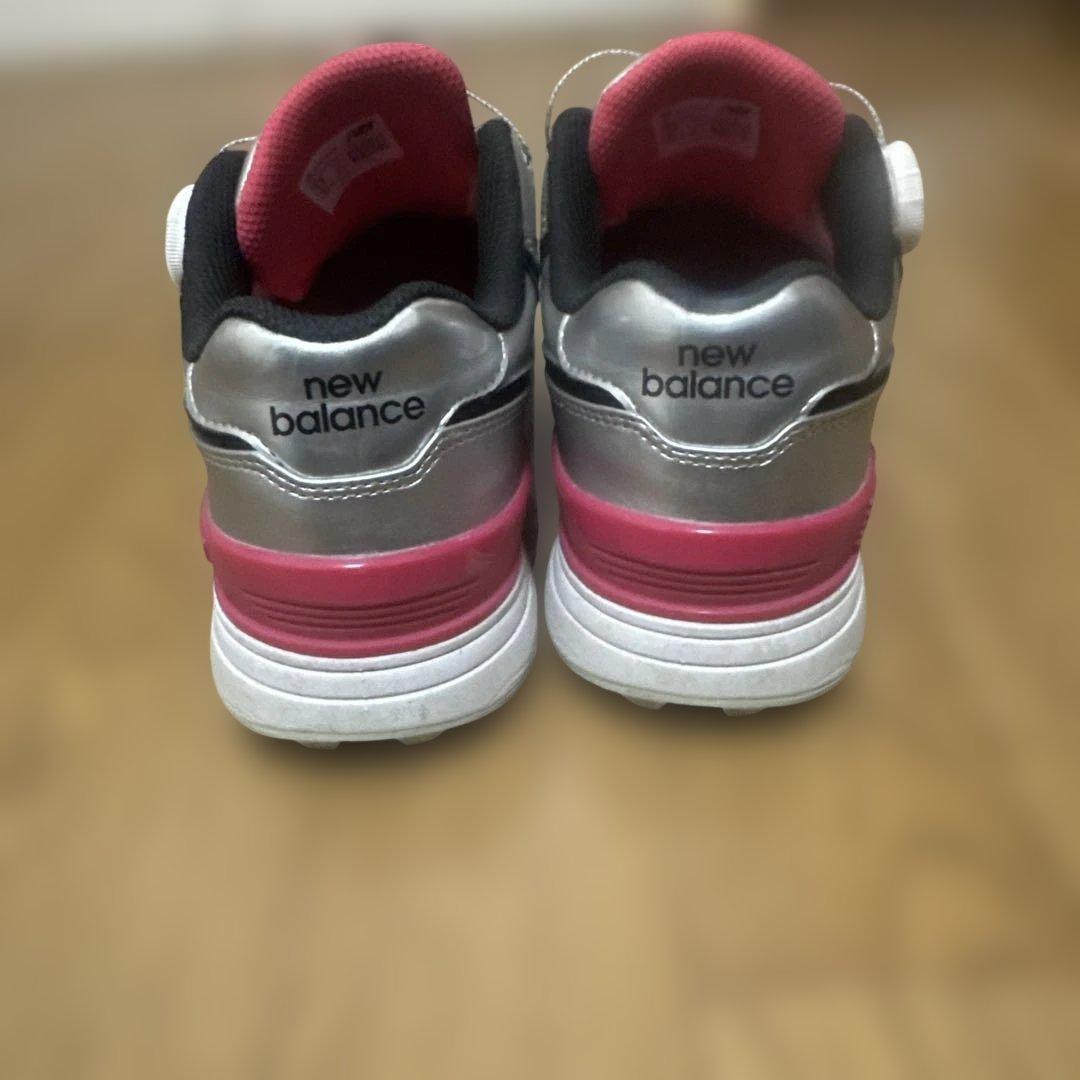 new balance 574 ゴルフシューズ シルバー/ピンク