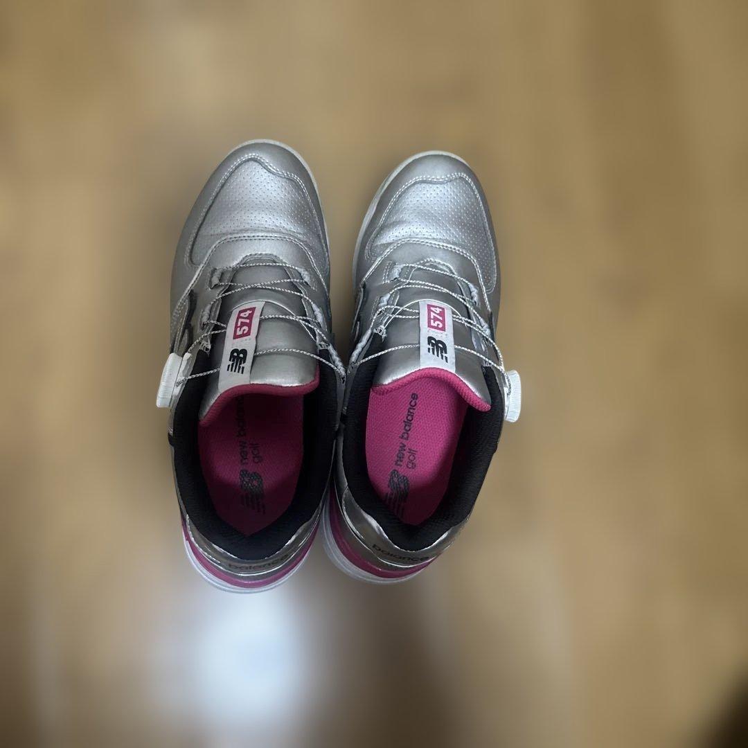 new balance 574 ゴルフシューズ シルバー/ピンク