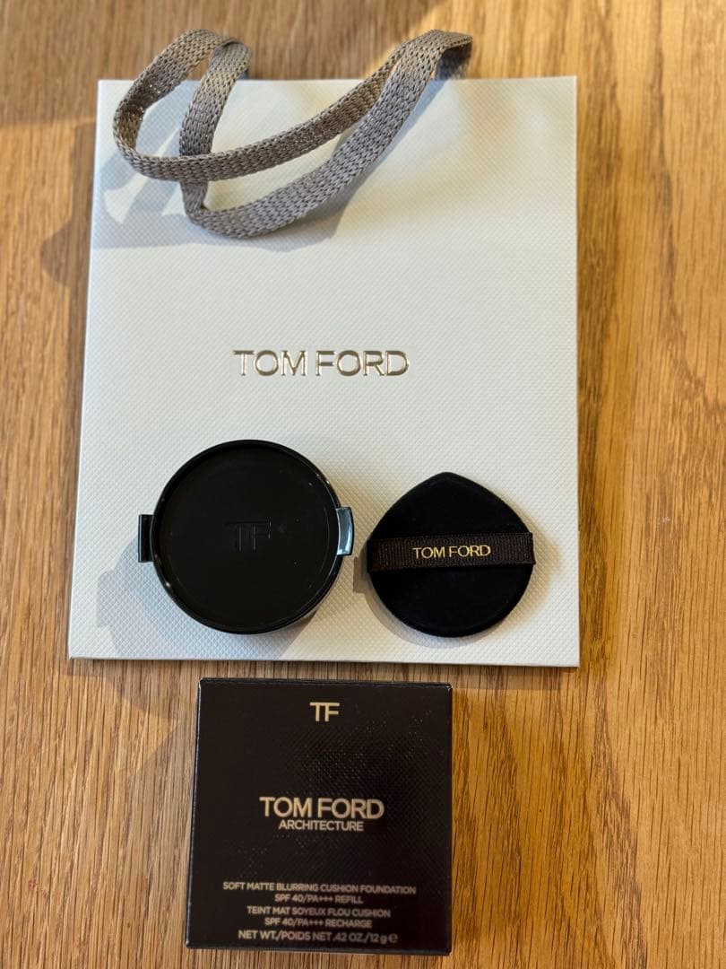 TOM FORD アーキテクチャ ソフトマットクッションレフィルヌードアイボリー