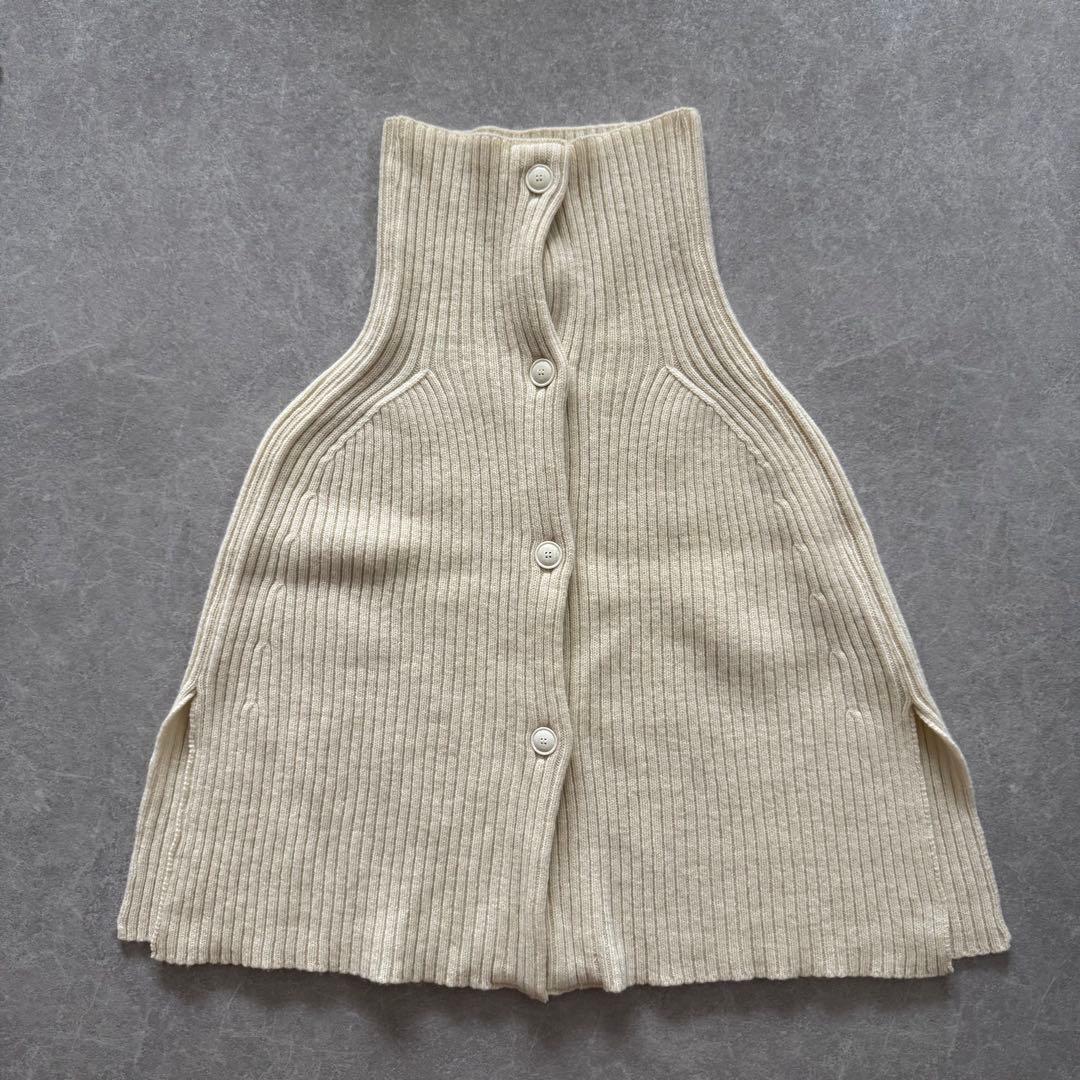 美品 SLOBE IENA ボタン付き ファインウールスヌード アイボリー