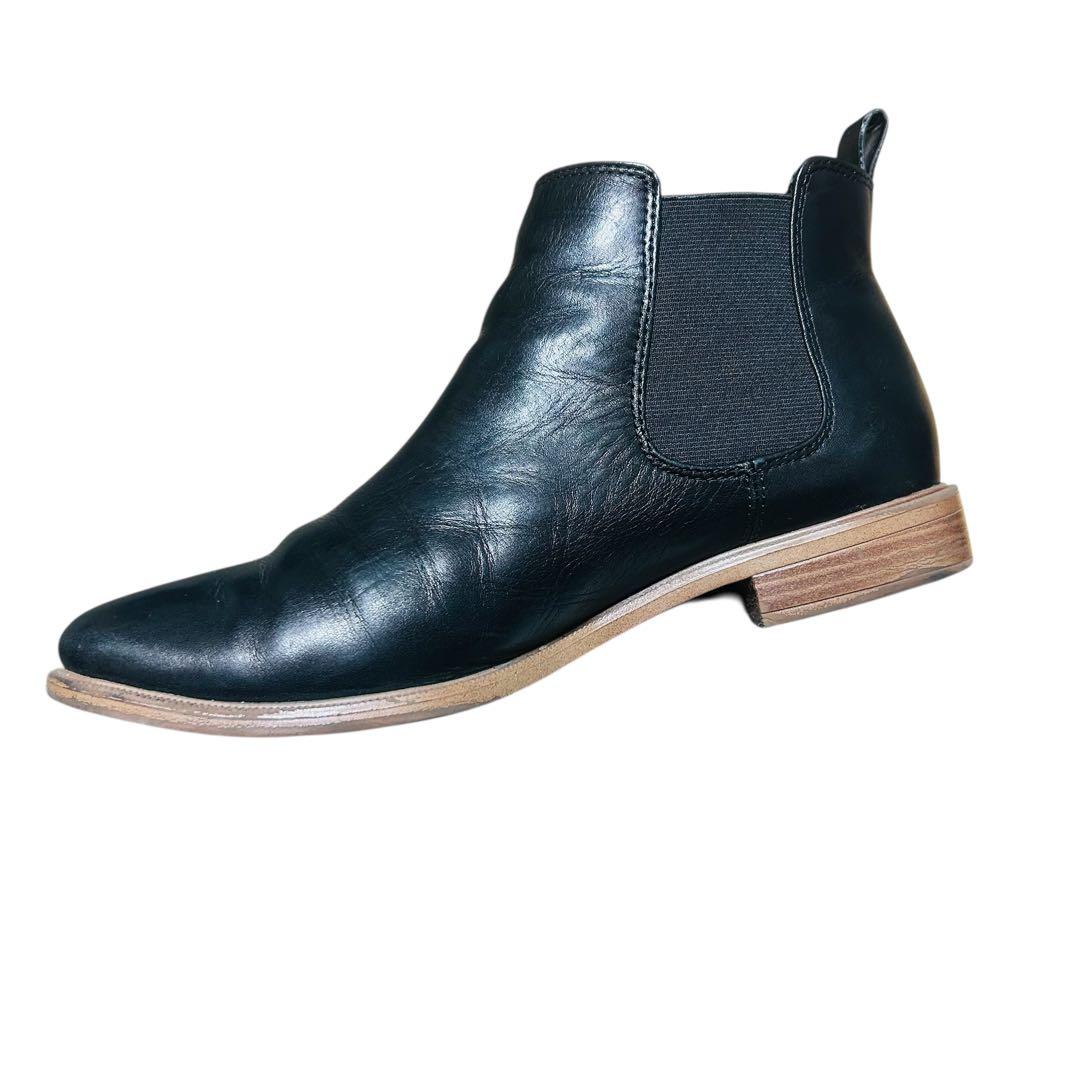 クラークスの本革サイドゴアショートブーツ　Taylor Shine 24cm