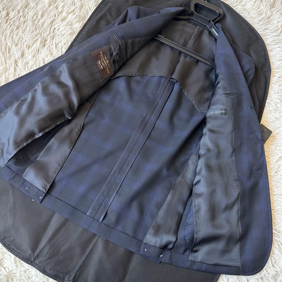 新品未使用✨紺ブレ　HILTON　カノニコ生地　金ボタン　チェック　青　段返り