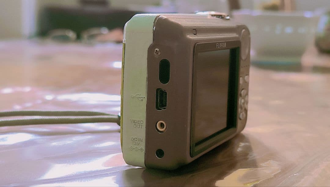 【カスタム塗装】FUJIFILM FinePix A610 デジカメ