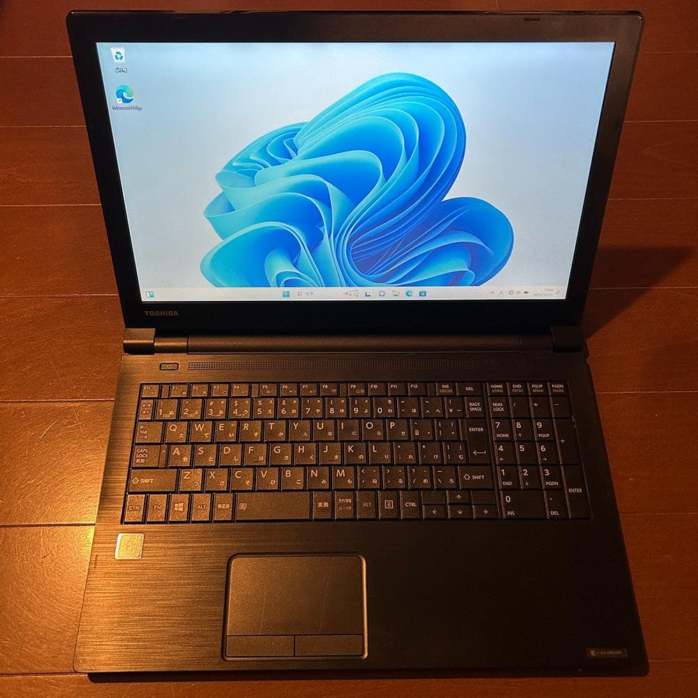 dynabook Core i3/メモリ8GB/SSD256GB Win11