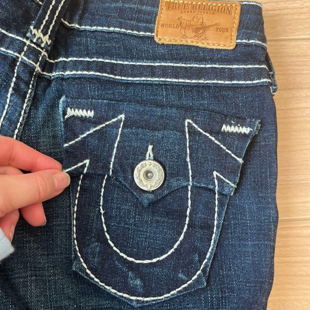 お値下げ！True Religion ダークデニム ブーツカットジーンズ 24