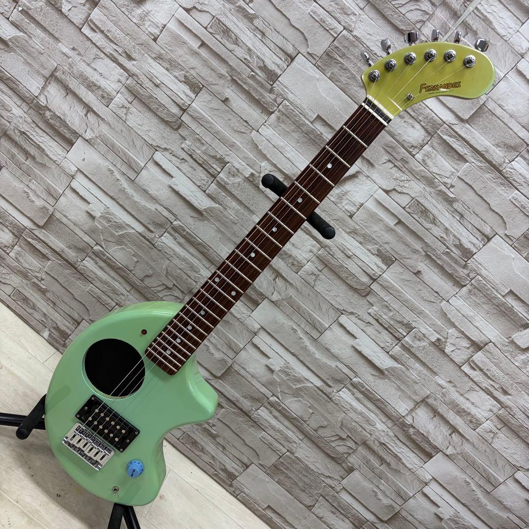 Fernandes アンプ内蔵 ミニギター ZO-3 ミントグリーン